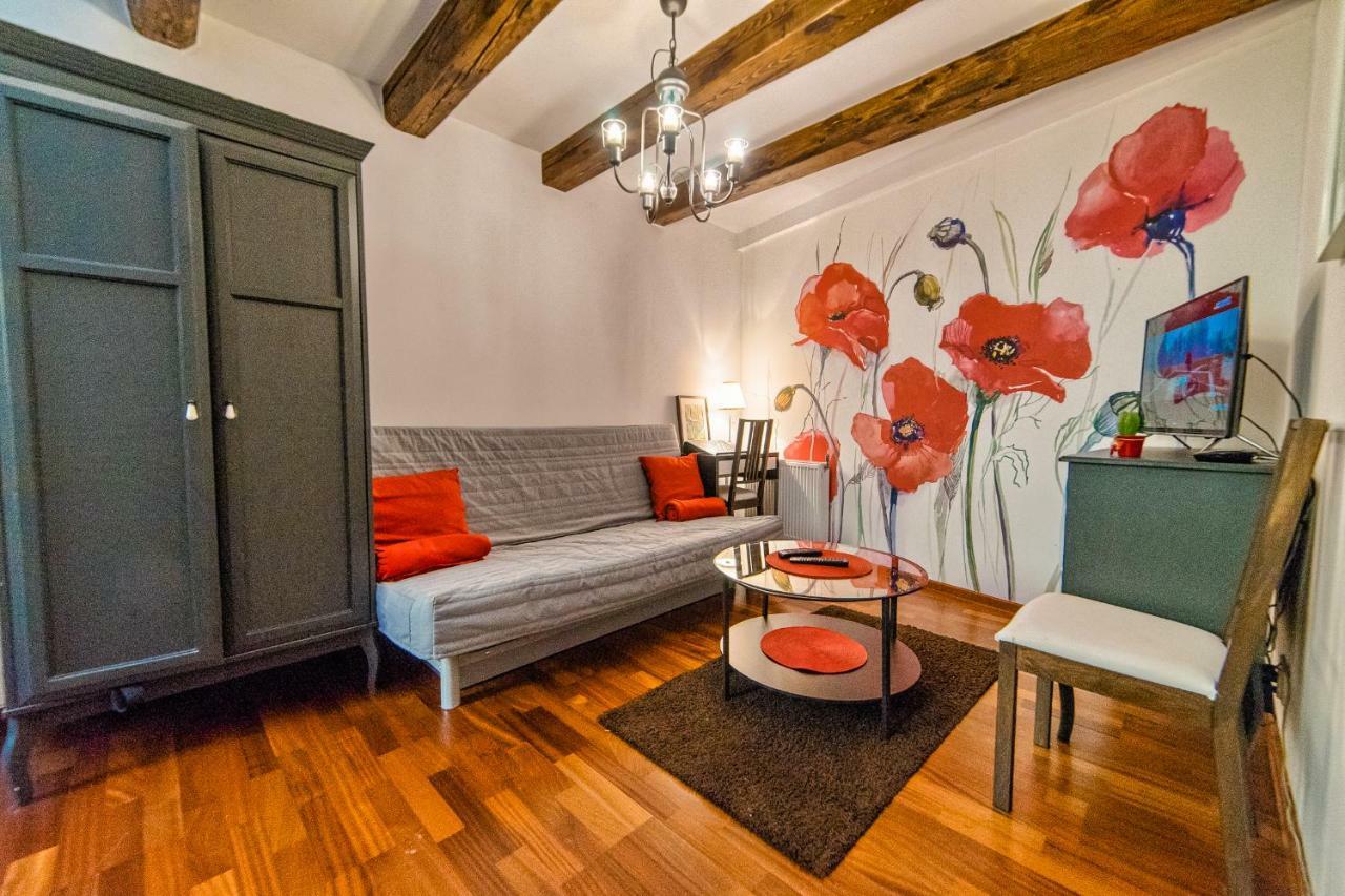 Quiet & Cosy Apt In The Heart Of Old Cracow Краков Экстерьер фото